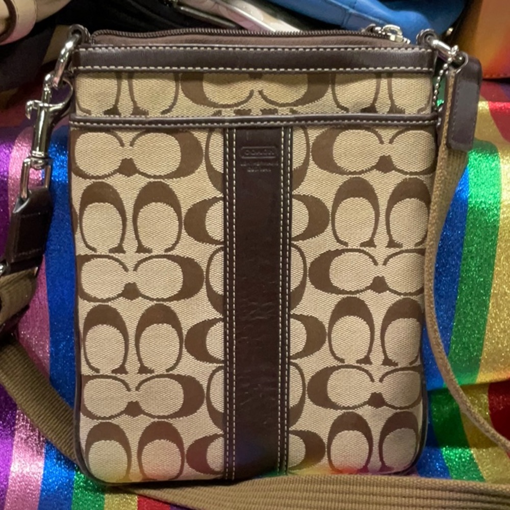 Signature Coach Crossbody
